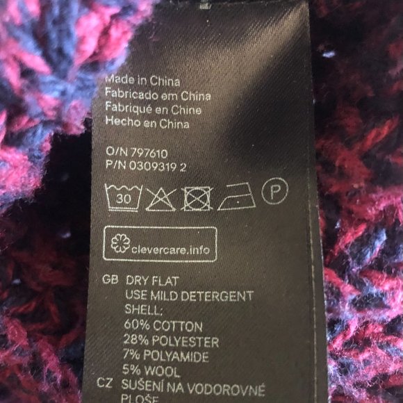 H&M maroon sweater - Picture 8 of 12